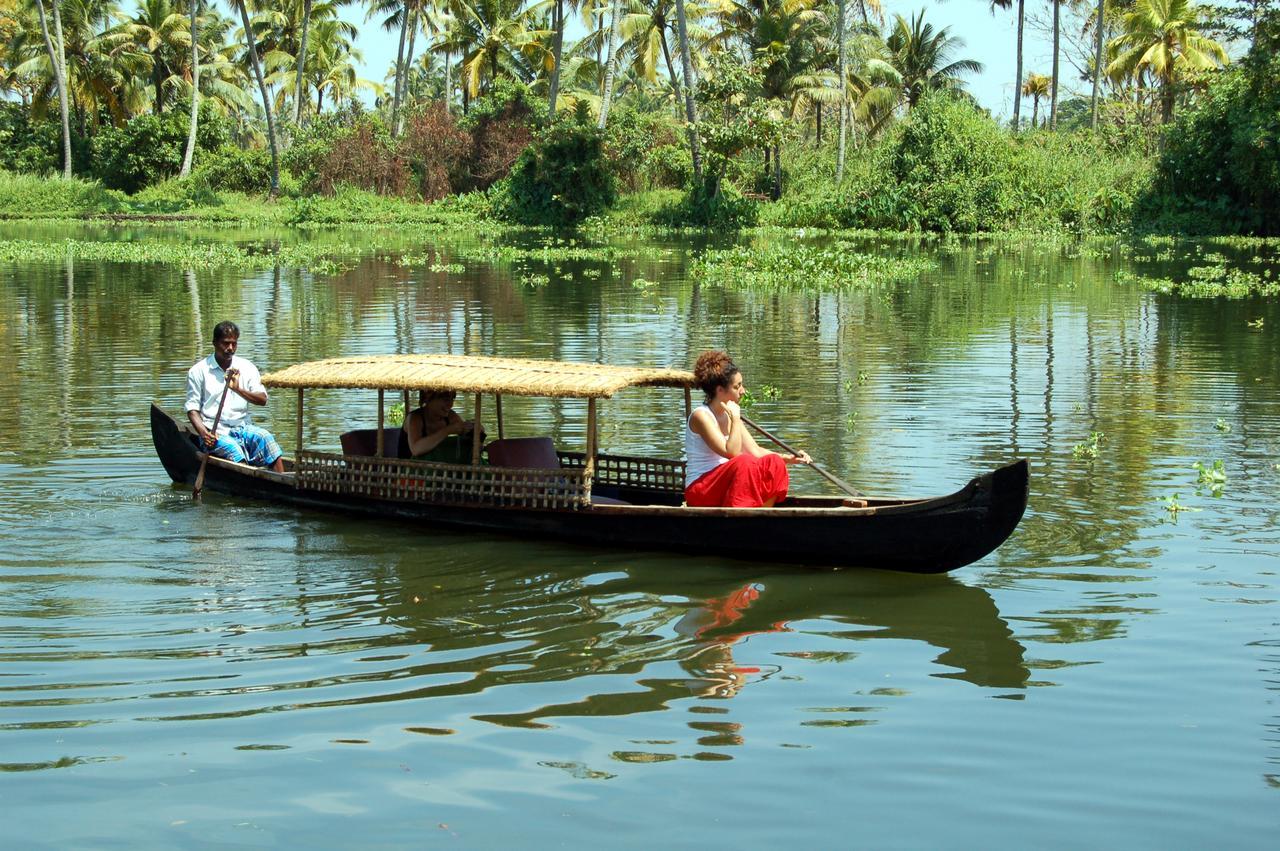 Mantra Heritage Home Alappuzha Buitenkant foto