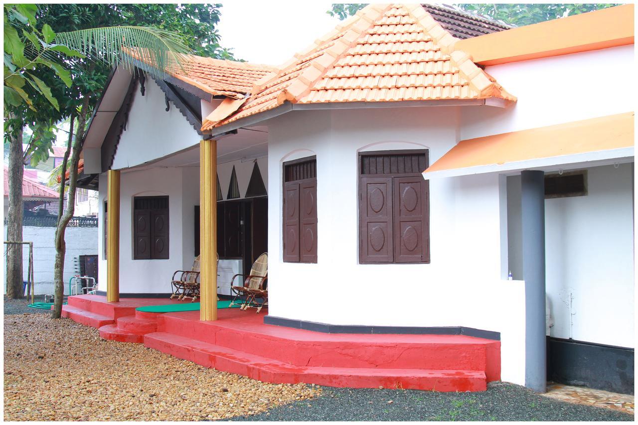 Mantra Heritage Home Alappuzha Buitenkant foto