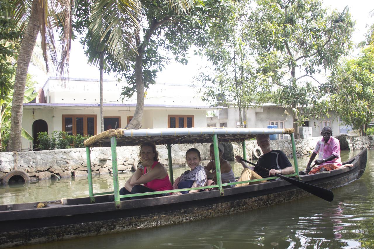 Mantra Heritage Home Alappuzha Buitenkant foto